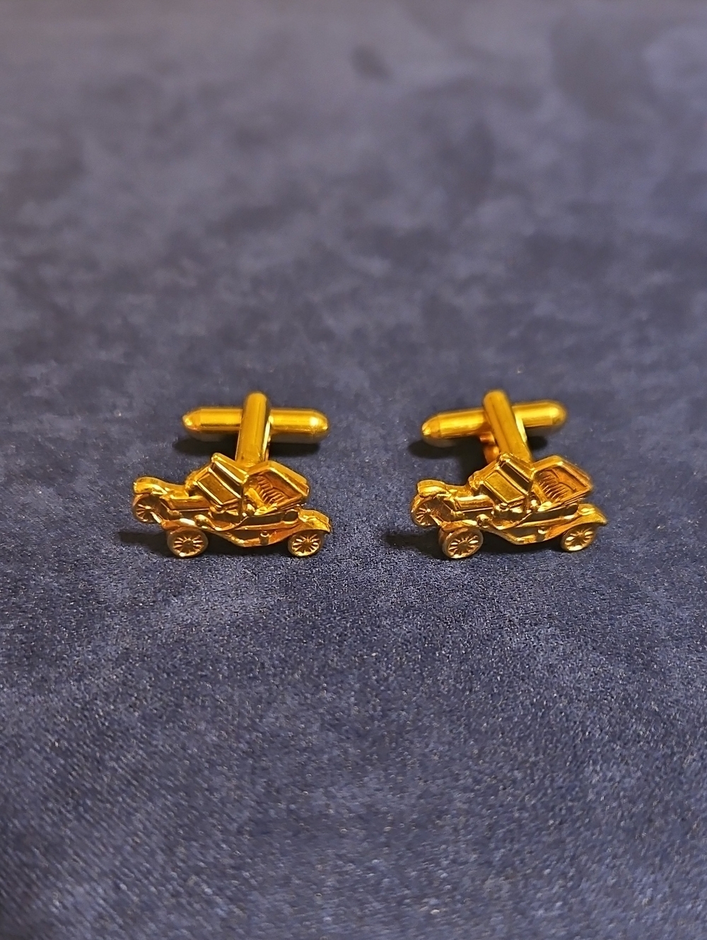 Vintage Model T Car Cufflinks Gold Tone Mid Century 3/4" Wide Retro